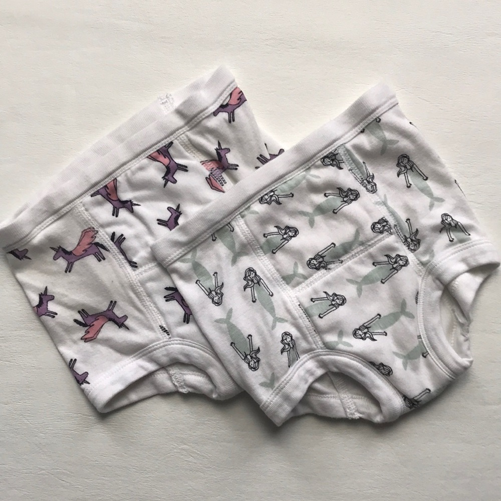 **Hanna Andersson Organic Training Pants (size 100/110)